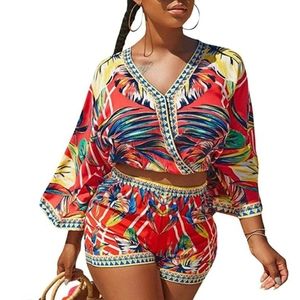 Cute 2 piece Hawaiin Floral Set
